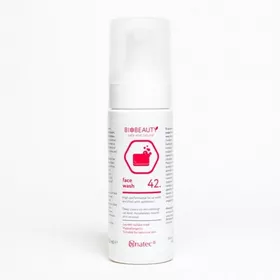 Pianka oczyszczająca do twarzy Binatec